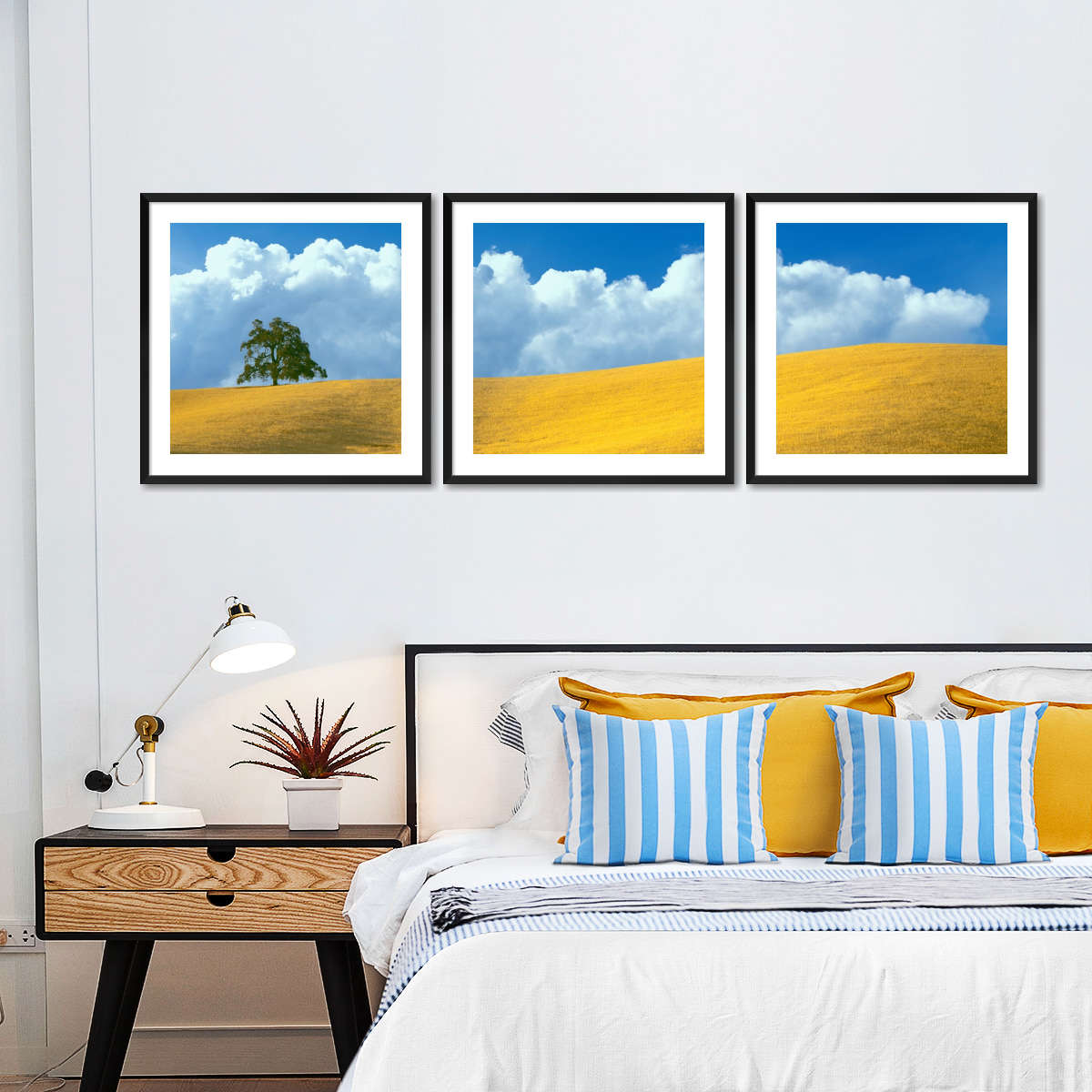 Frendorf | Lone Oak Tree At Hillside In Paso Robles Wandkunst