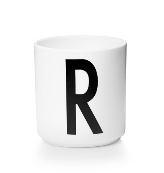 Frendorf | Personalisierter A-Z Becher Porzellan klassisch von Design Letters!