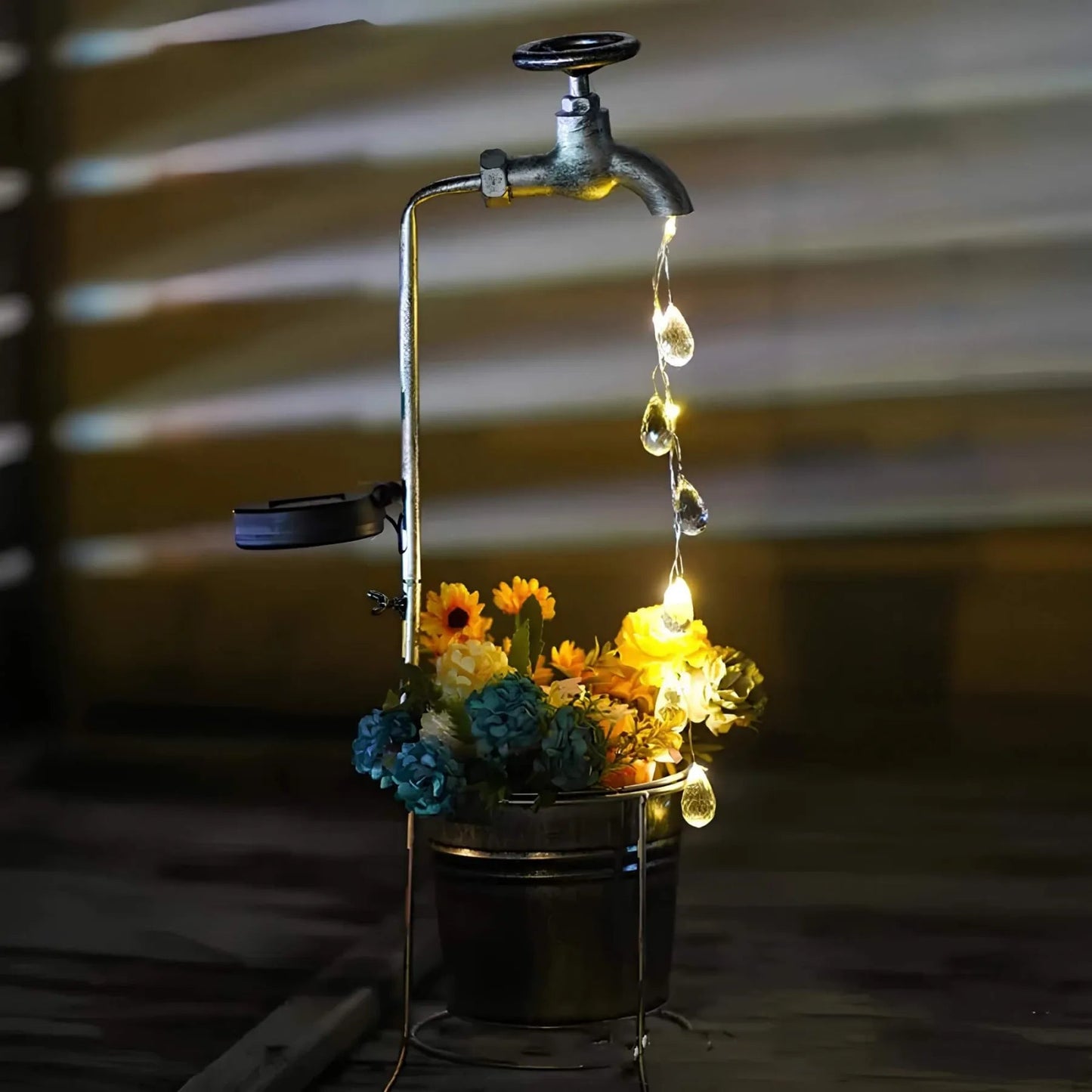 Frendorf | GlowDrops – Solarbetriebene Wasserhahn Gartenlampen