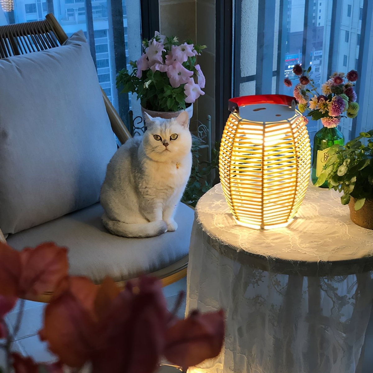 Frendorf | Bringen Sie Licht in Ihren Raum mit der charmanten kreativen Retro-Rattanlampe