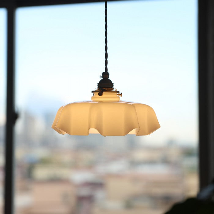 Frendorf | NostaLume Glasblume Hängelampe | Vintage Pendelleuchte | Elegantes Licht für Zuhause