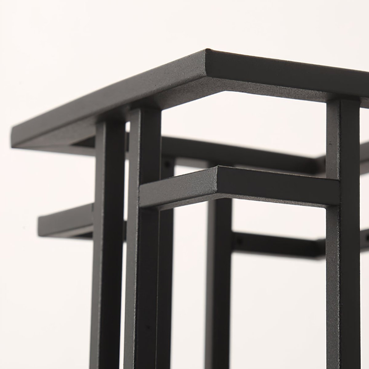 Frendorf | Beleuchten Sie Ihre Außenräume mit der Krajewski Eisen-Wandleuchte