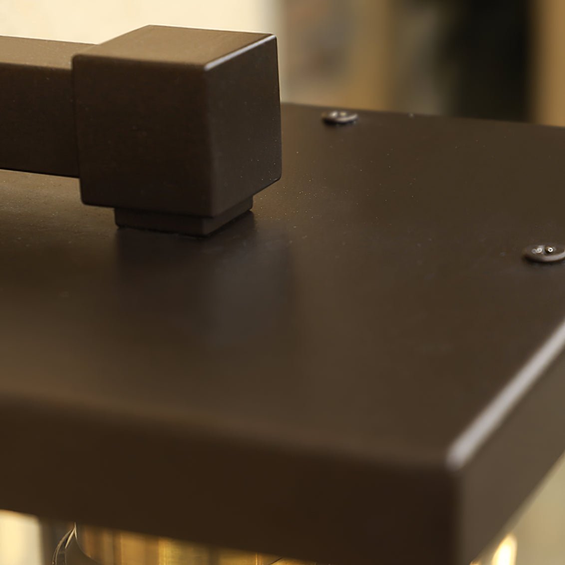 Frendorf | Bringen Sie Licht in Ihren Außenbereich mit der Retro Radenko Wandlampe