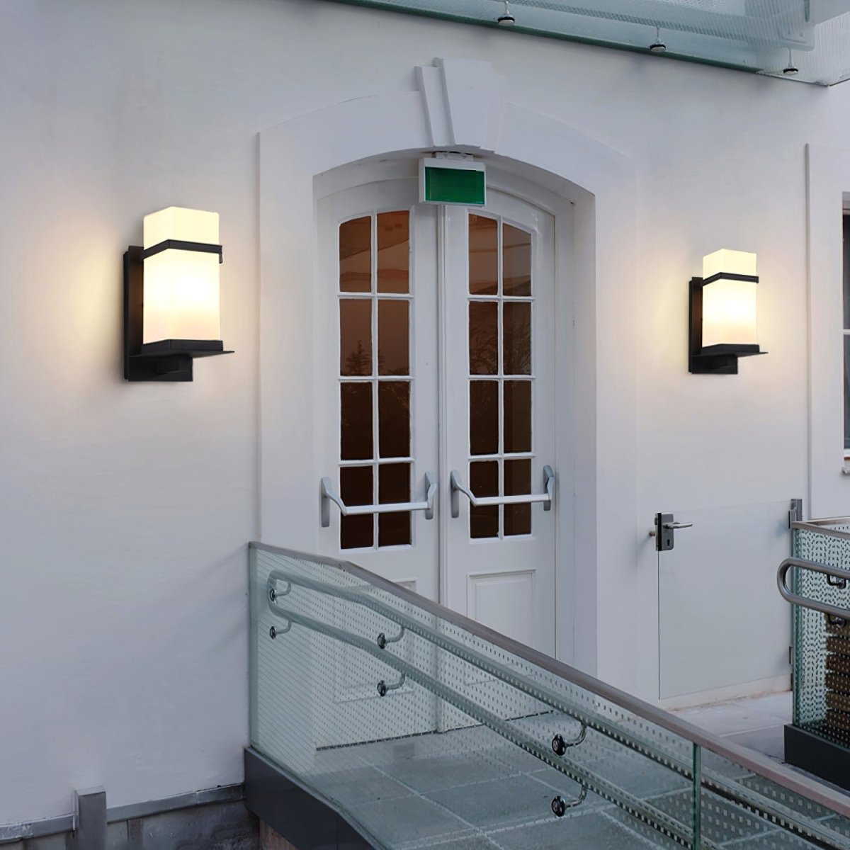 Frendorf | Bringen Sie zeitlosen Charme mit der Mcdade Cream Lampe