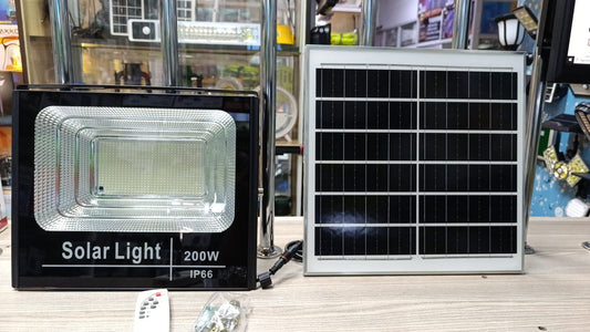 Frendorf | 200Watts Solarbetriebene Flutlicht