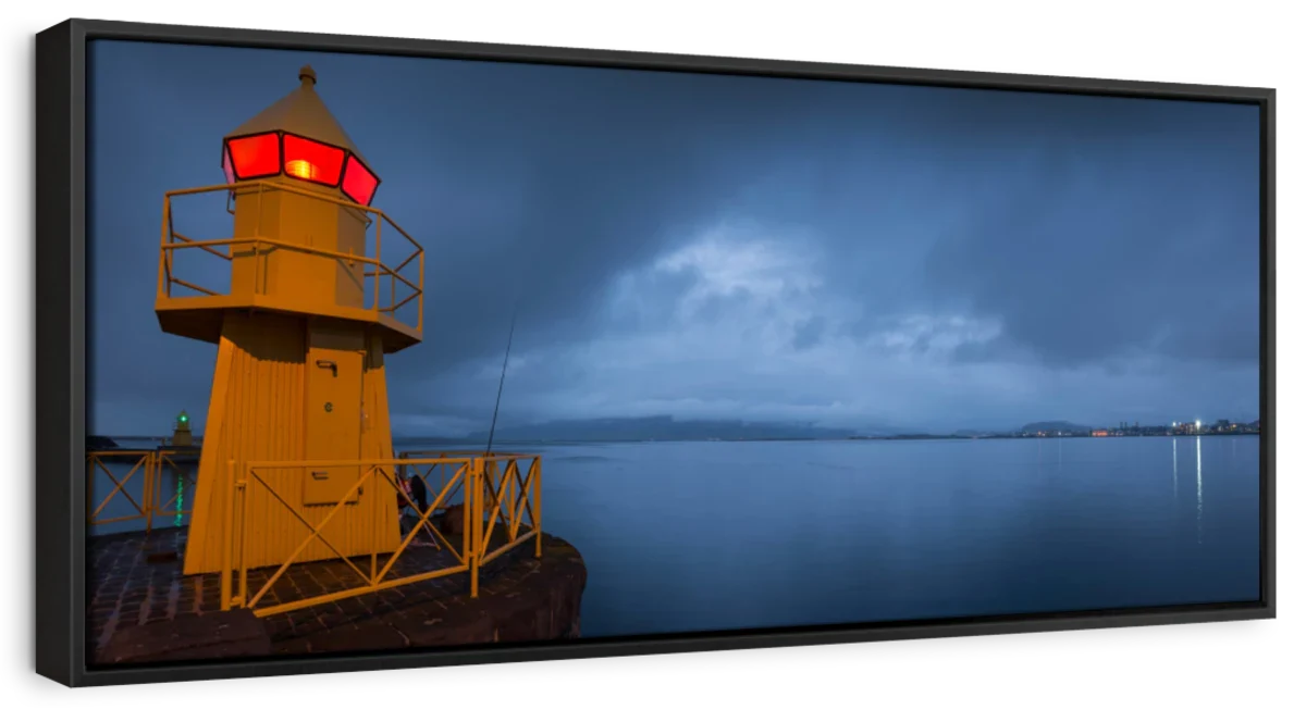 Frendorf | Leuchtturm in Reykjavik Hafen Island Wandkunst