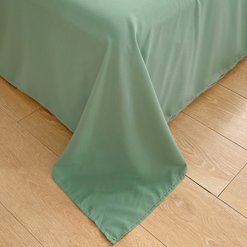 Minimalistische grüne gestreifte Salbeibettwäscheセット