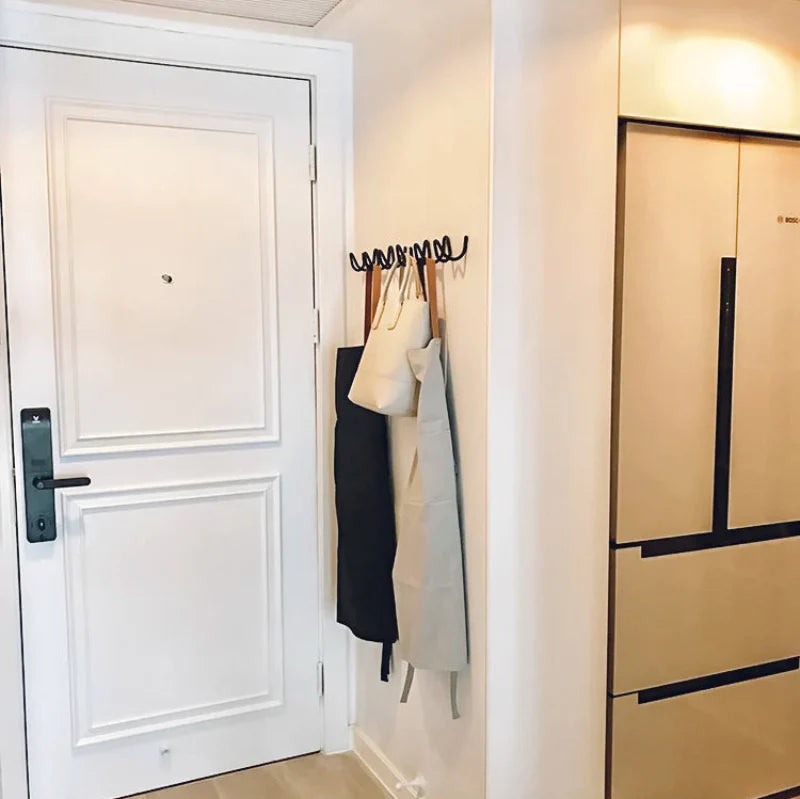 Scribble Wall Garderobe