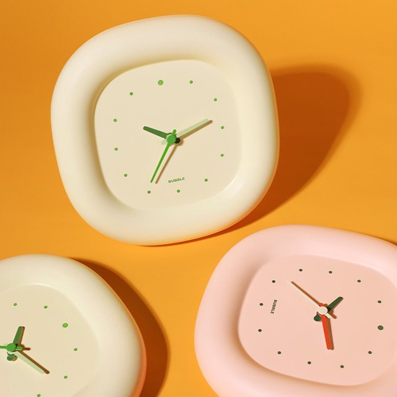Frendorf | TimeLuxe - Modern und stilvolles Wanduhren