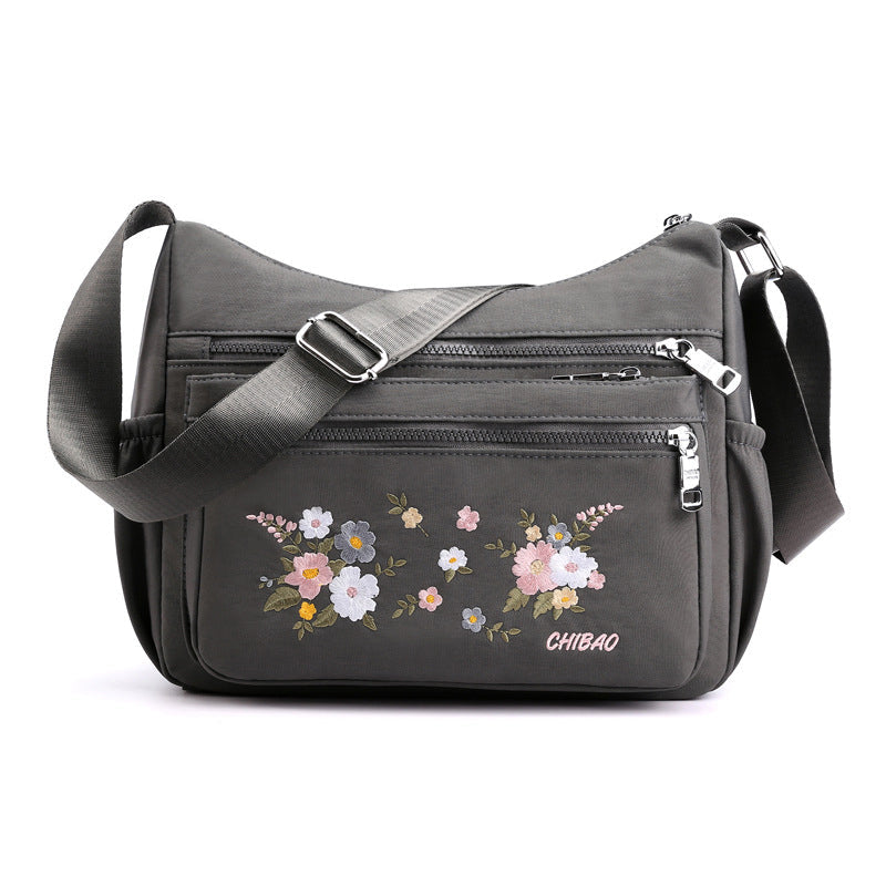 Frendorf | Bestickte Blumen Schultertasche