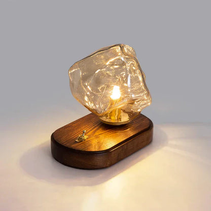 Frendorf | CrystalGlow - künstlerische Tischlampe aus Glas