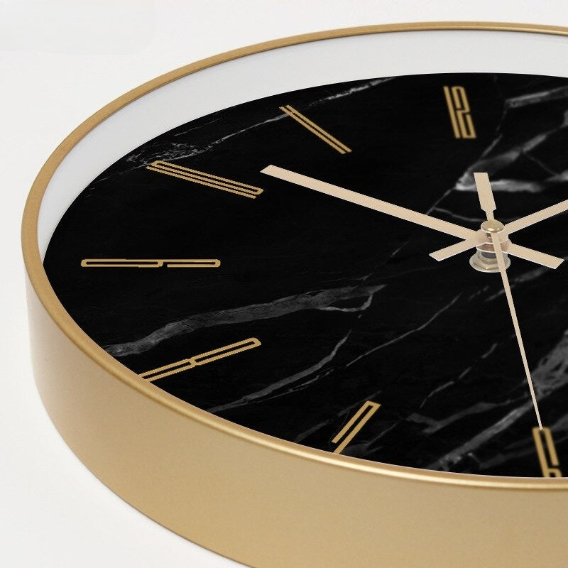 Frendorf | Zeitlose Eleganz – Schwarze Marmor Wanduhr