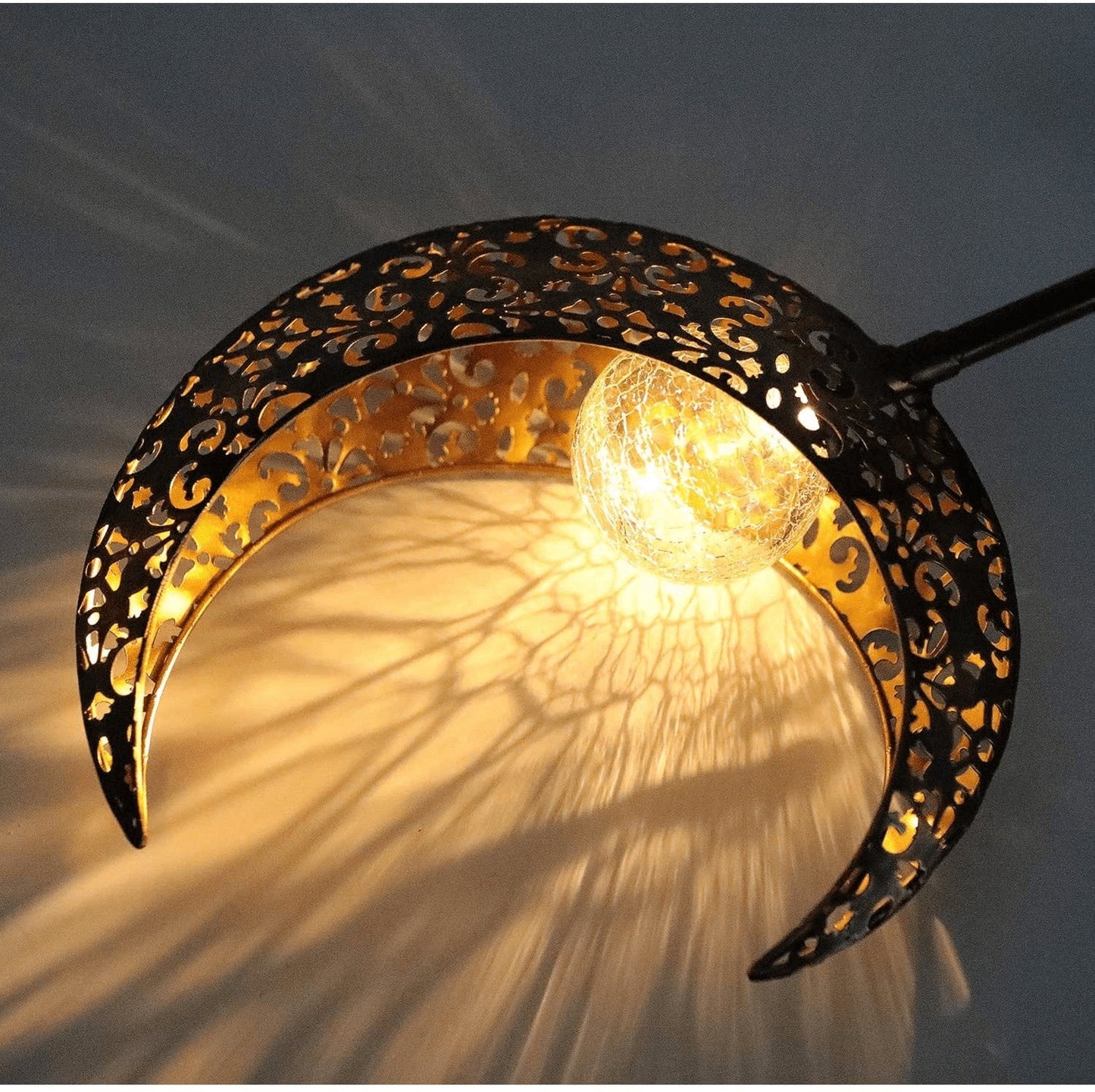 Frendorf | LunaLight™ Solar LED Halbmonden Lampe | Wasserdichte Außenbeleuchtung | Retro Gartenleuchte für Hof & Terrasse