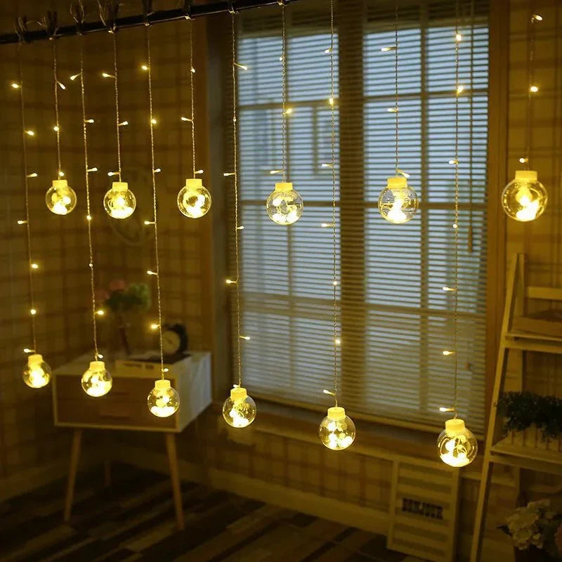 Frendorf | SolarGlint Solar LED Pendel Lichterkette | Außenbeleuchtung für Garten & Terrasse | Wasserdicht & Energieeffizient