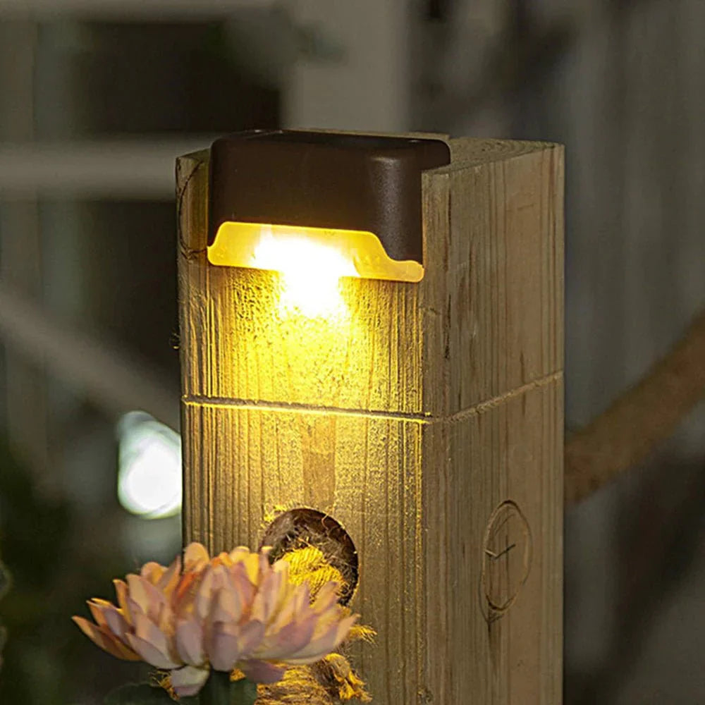 Frendorf | StepBright LED Solar Treppenbeleuchtung | Wasserdicht & Solarbetrieben | Außenbeleuchtung für Garten & Terrasse