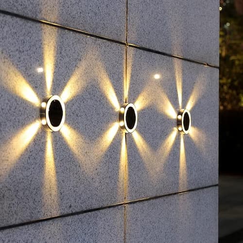 Frendorf | SolarFlare - Automatische Solarleuchten für atmosphärische Beleuchtung