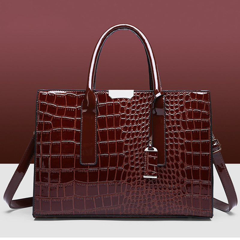 Frendorf | Tasche mit Krokodilprägung.