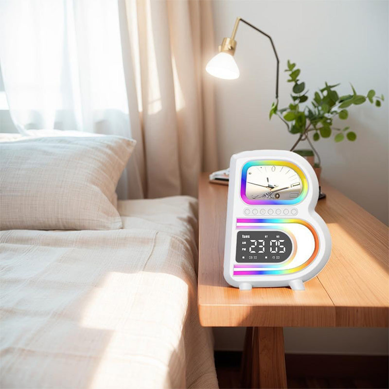 Frendorf | BrightB - LED-Buchstabenlampe B mit Uhr und Regal