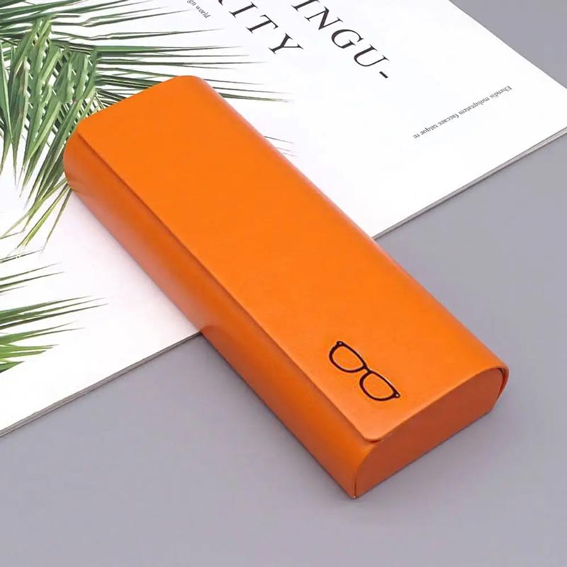 Frendorf | Minimalistisches Brillenetui aus Hartleder