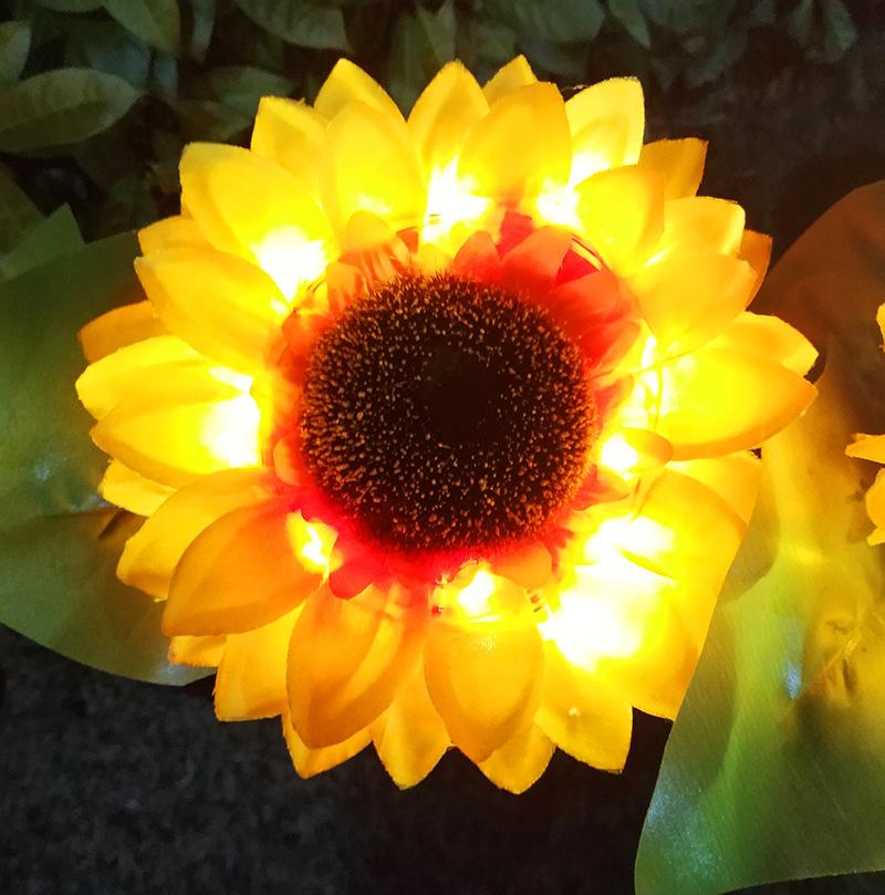 Solar-LED-Gartenleuchte „Sonnenblume“