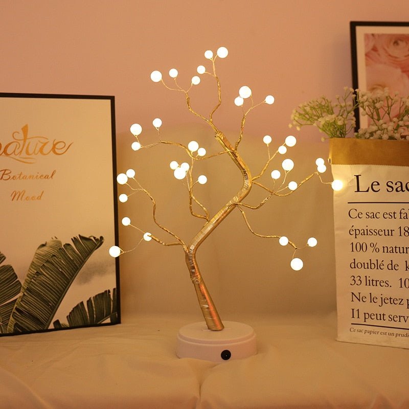 Frendorf | FairyTree LED Baumlichter Lampe | Dekoratives Stimmungslicht | Kupferdraht & Fairy Lights | Kabellose Tischlampe für Zuhause