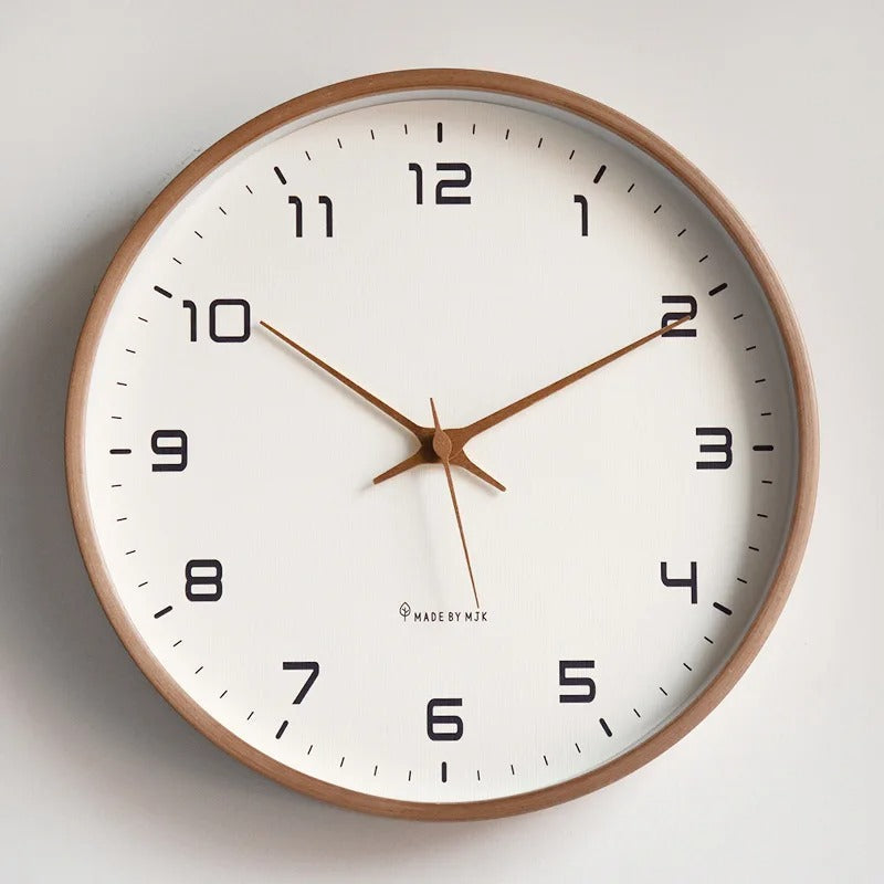 Minimalistische Wanduhr | Metall & Harz