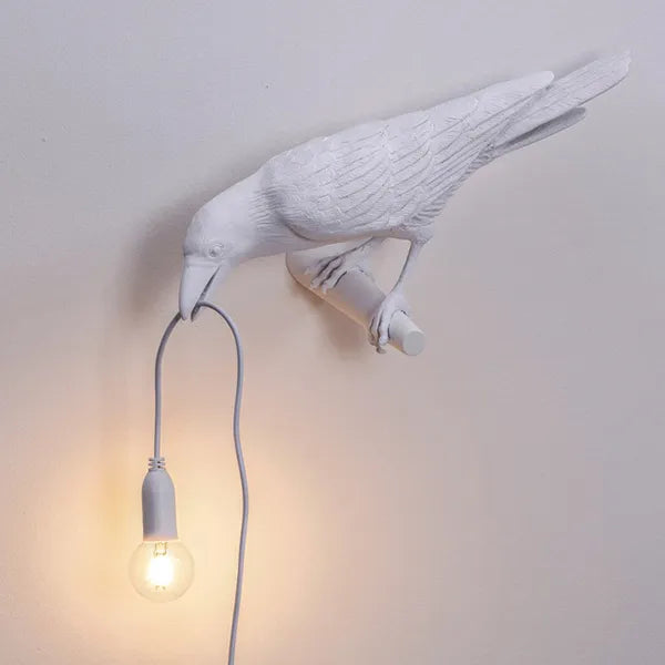 Kreative Krähe – LED-Wandleuchte