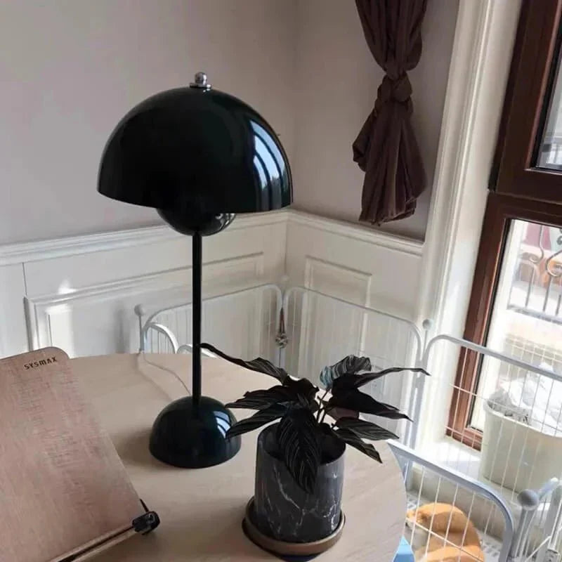 Frendorf | Moderne Tischlampe mit Kabel für elegantes Licht