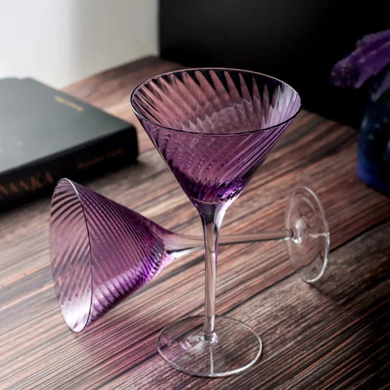 Vertikale gerippte Muster lila Glas