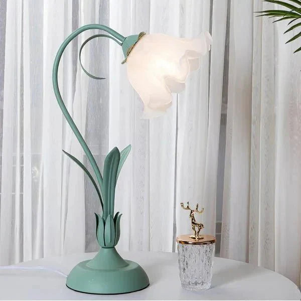 Frendorf | Bringen Sie Ihr Zuhause mit dieser Vintage- und verstellbaren Blumenlampe zum Strahlen