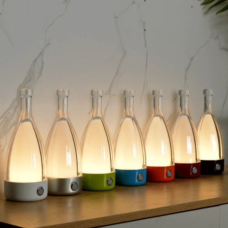 Frendorf | GlowVino Wiederaufladbares dekoratives Nachtlicht | Weinflaschen-Design | Stimmungsvolle LED-Beleuchtung | Kabellos