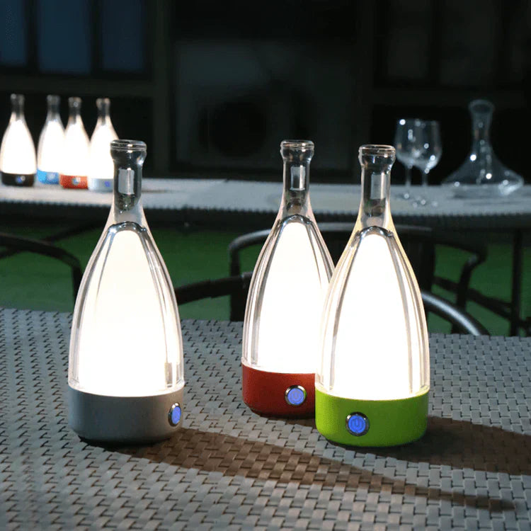 Frendorf | GlowVino Wiederaufladbares dekoratives Nachtlicht | Weinflaschen-Design | Stimmungsvolle LED-Beleuchtung | Kabellos