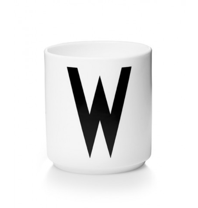 Frendorf | Personalisierter A-Z Becher Porzellan klassisch von Design Letters!