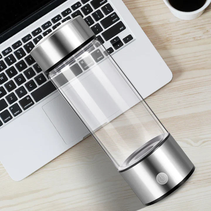 Wiederaufladbare alkalische Wasserflasche - Mit Wasser angereichertes Wasserstoff