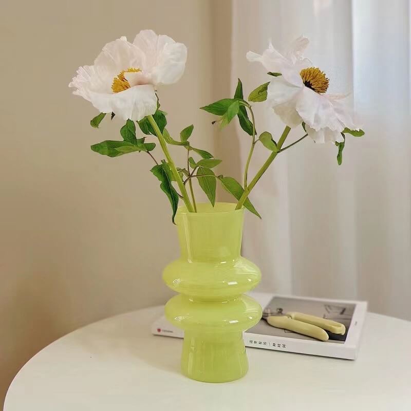 Wellenförmige Glasblumenvase