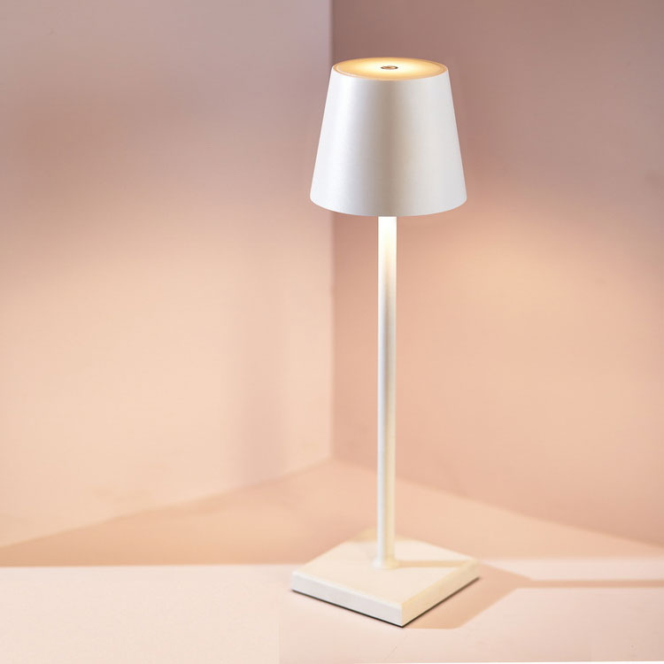 LuminaSphere – Minimalistische kabellose LED-Lampe