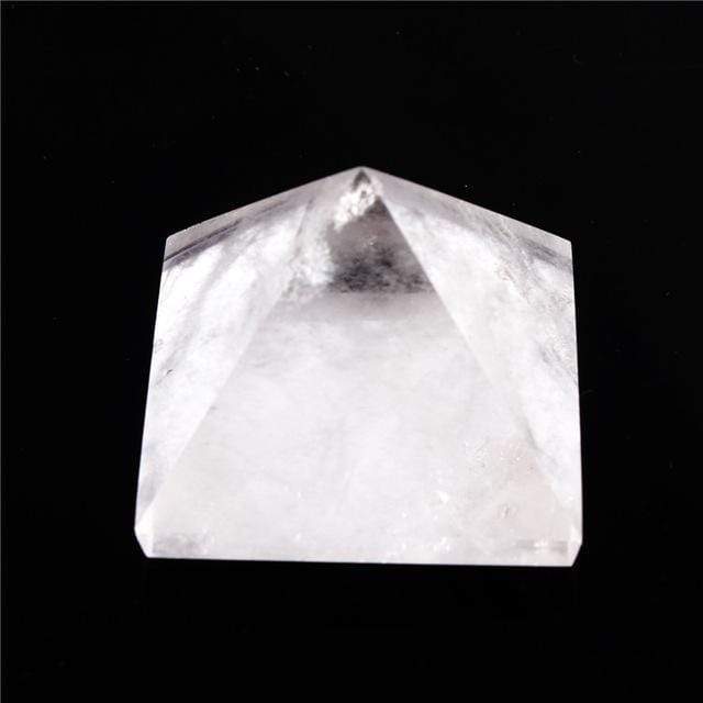 Frendorf | CrystalForge Geschnitzte Kristallpyramide | Spirituelle Deko | Handgefertigt & Energetisierend | Einzigartiges Design