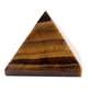 Frendorf | CrystalForge Geschnitzte Kristallpyramide | Spirituelle Deko | Handgefertigt & Energetisierend | Einzigartiges Design