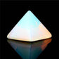 Kristallgemeißelter Pyramide