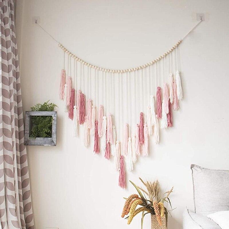 Makramee Wanddeko mit Holzkugeln