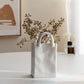 Weiße Tasche Porzellan Vase