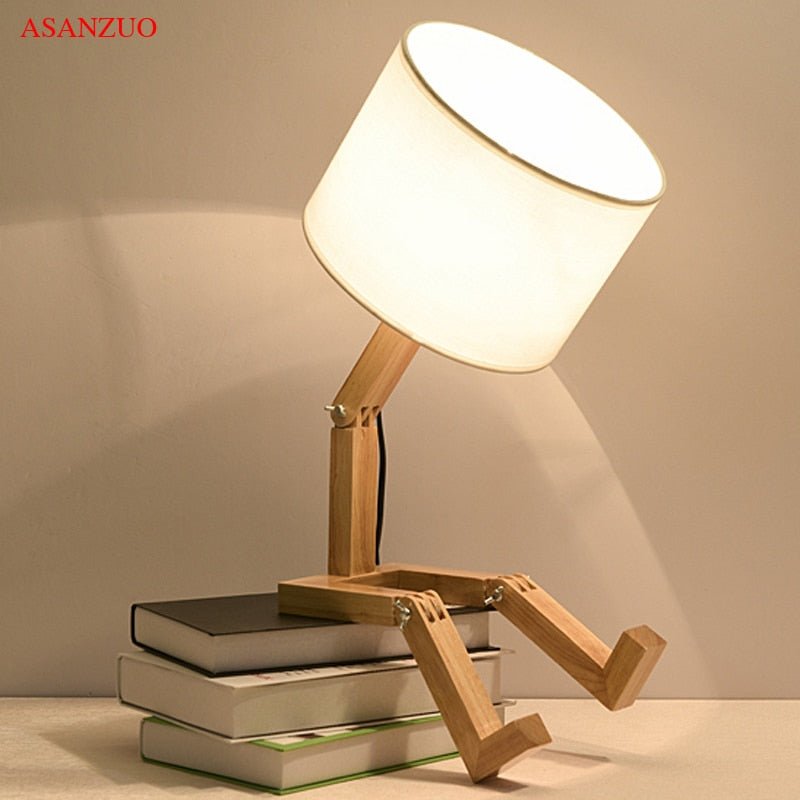 Holz Junge Form LED Tischlampe Schreibtisch Ornament