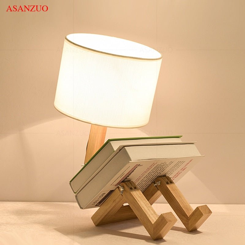 Holz Junge Form LED Tischlampe Schreibtisch Ornament