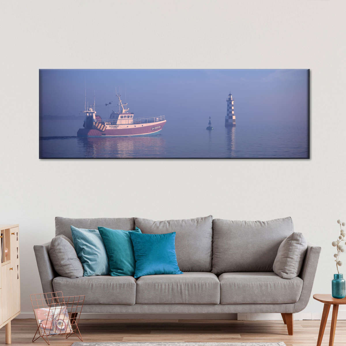 Frendorf | Misty Sunrise und Angelboot in Loctudy Wandkunst