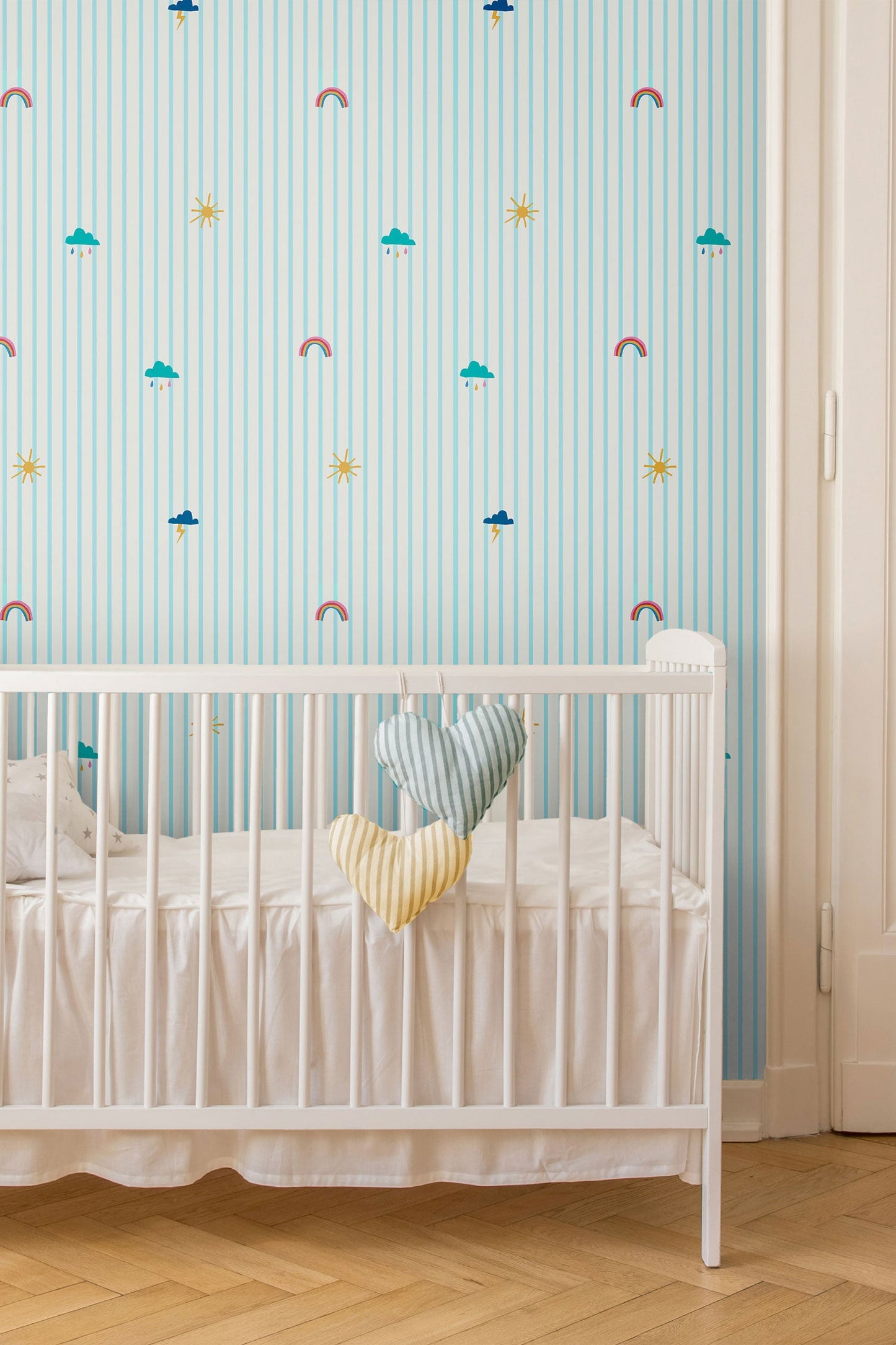 Frendorf | Gestreiftes Kinder-Tapete mit Wolken, 118587, Joules, Graham&Brown