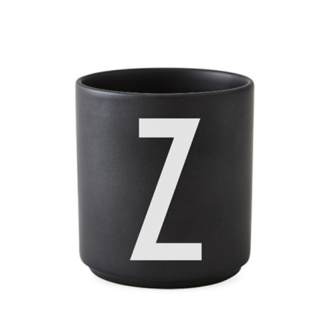 Frendorf | Personalisierter A-Z Becher Porzellan klassisch von Design Letters!