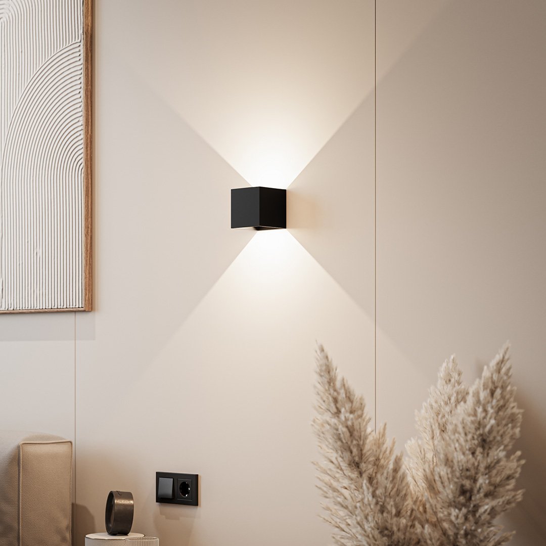 LumiGuard - LED Wandleuchte mit Warmlicht