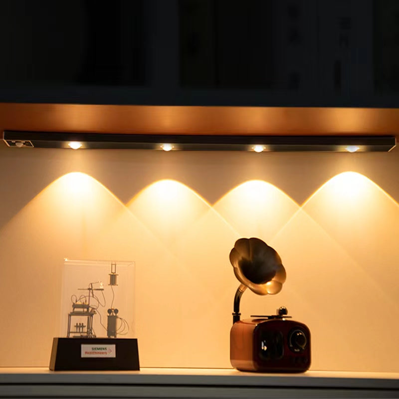 Frendorf | LumiShine Sensor Nachtlicht | Bewegungsmelder | Energiesparend | Kabelloses Design | 1+1 Aktion