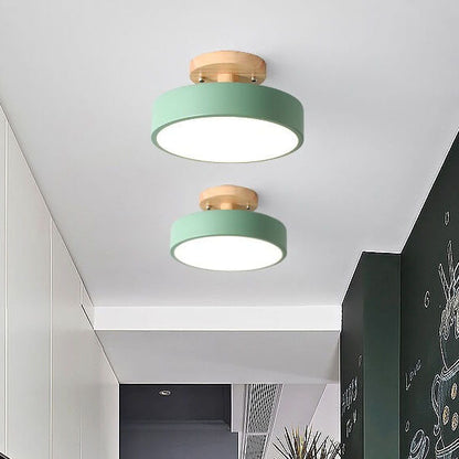 Nordic Log Runde LED-Halbunterputz-Deckenleuchte