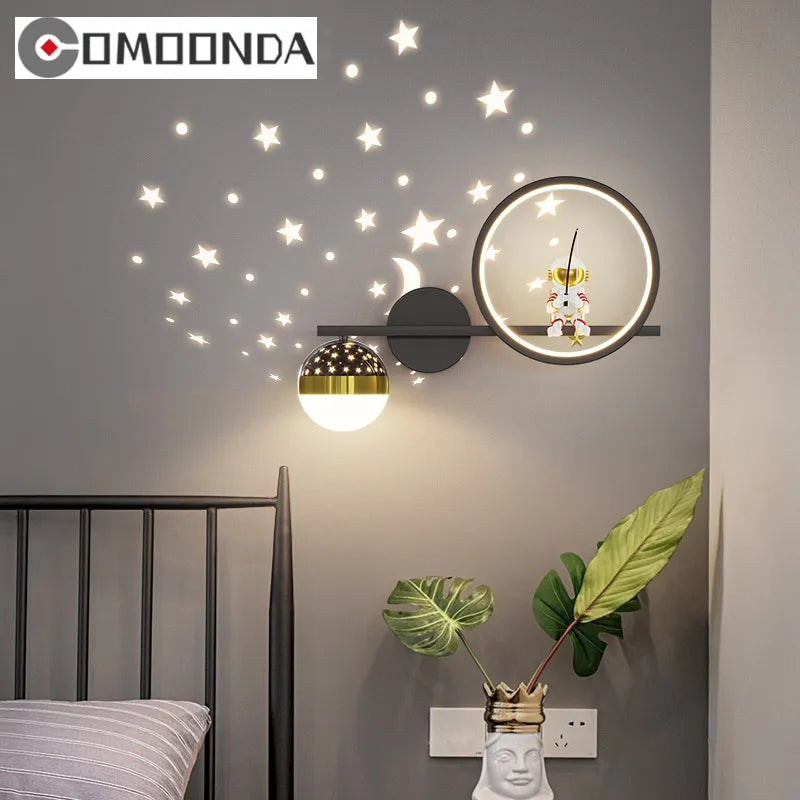 Moderne LED-Wandlampe im Weltraumstil für Kinderzimmer